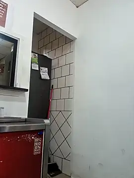 Snapshot of PublicNoFace chatting on 02/20/25, 11:20 PublicNoFace online show from 02/20/25, 11:20