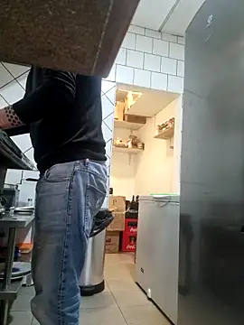 Snapshot of PublicNoFace chatting on 02/20/25, 02:35 PublicNoFace online show from 02/20/25, 02:35