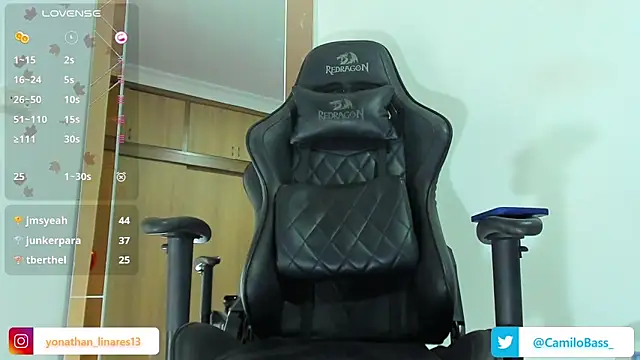 Snapshot of _CamiloBass chatting on 12/26/24, 04:32 CamiloBass online show from 12/26/24, 04:32