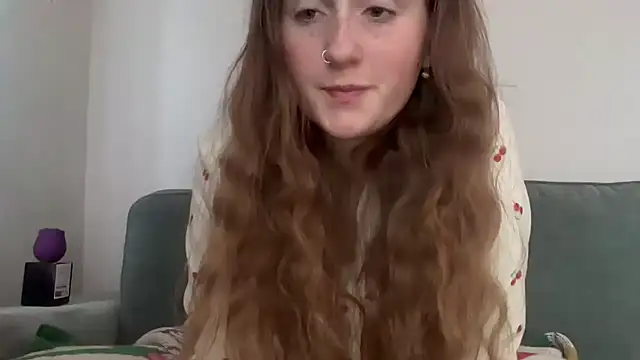 Snapshot of lilsbabyxo chatting on 02/12/26, 04:46 lilsbabyxo online show from 02/12/26, 04:46