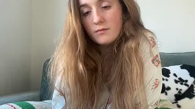 Snapshot of lilsbabyxo chatting on 03/25/26, 04:35 lilsbabyxo online show from 03/25/26, 04:35