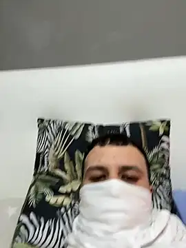 Snapshot of yayaya55598 chatting on 03/02/25, 01:15 yayaya55598 online show from 03/02/25, 01:15