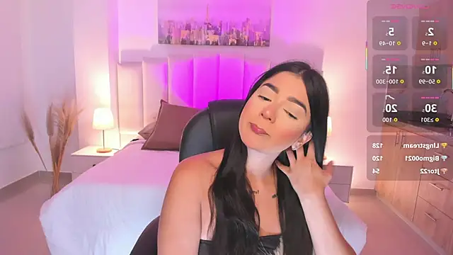 amelie jhons online show from 11/05/25, 07:58