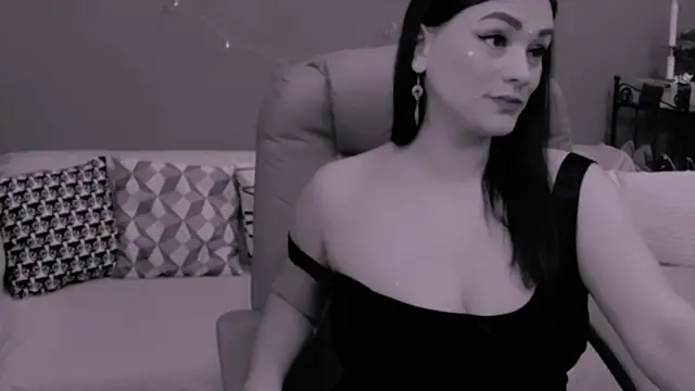 ChantalLion online show from 12/20/24, 08:28