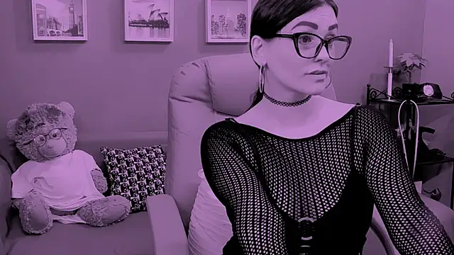 Snapshot of ChantalLion chatting on 04/17/26, 01:03 ChantalLion online show from 04/17/26, 01:03