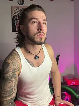 Snapshot of Valentino_Xander chatting on 01/09/26, 02:36 Valentino Xander online show from 01/09/26, 02:36