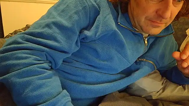 costanza7070 online show from 03/15/25, 06:36