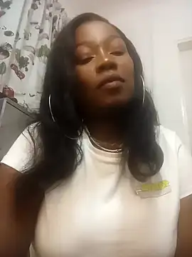 Snapshot of bigbootyboohle chatting on 01/16/25, 05:12 bigbootyboohle online show from 01/16/25, 05:12