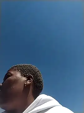 Snapshot of bigbootyboohle chatting on 11/21/25, 07:29 bigbootyboohle online show from 11/21/25, 07:29