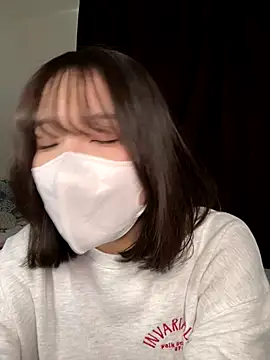 Snapshot of mari_tan_ch chatting on 10/19/25, 12:44 mari tan ch online show from 10/19/25, 12:44