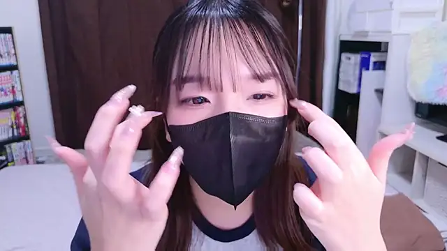 Snapshot of mari_tan_ch chatting on 02/25/26, 05:06 mari tan ch online show from 02/25/26, 05:06