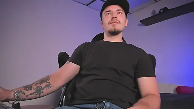 james connor2 online show from 05/30/26, 06:49