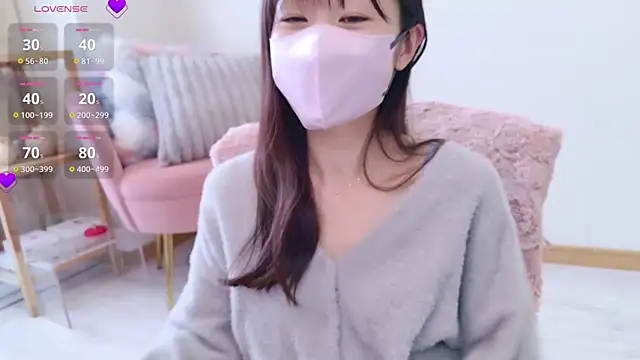 meg 0901 online show from 03/13/25, 06:05