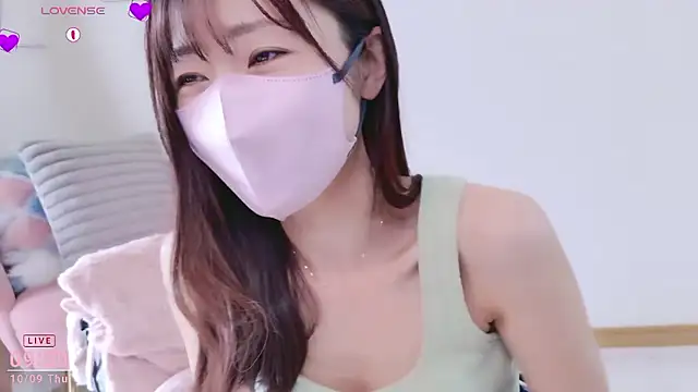 meg 0901 online show from 10/09/25, 12:52