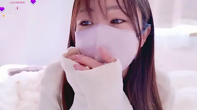 meg 0901 online show from 11/08/25, 12:11