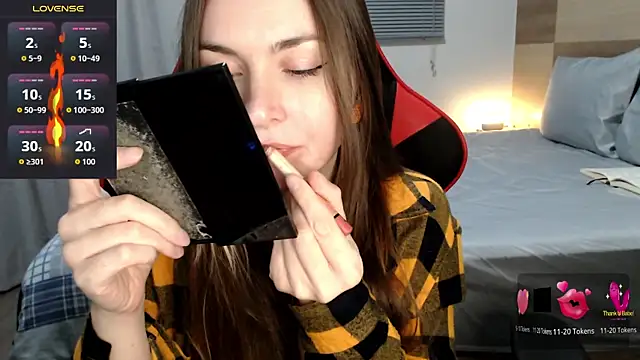 Naughty Annn online show from 06/06/26, 01:00