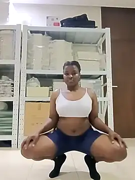 Snapshot of Yours_faithfully1 chatting on 03/14/26, 05:07 Yours faithfully1 online show from 03/14/26, 05:07