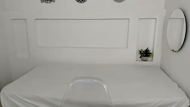 AliceRoss0 online show from 03/15/25, 11:40