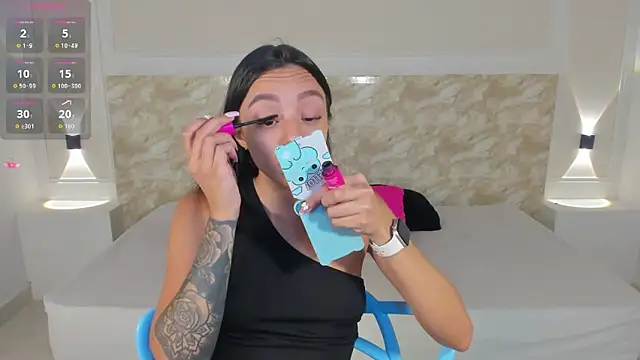 AliceRoss0 online show from 10/02/25, 09:00