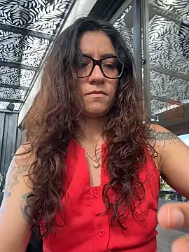 Snapshot of ValeriEvan chatting on 11/05/25, 08:09 ValeriEvan online show from 11/05/25, 08:09