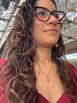 Snapshot of ValeriEvan chatting on 11/12/25, 08:08 ValeriEvan online show from 11/12/25, 08:08