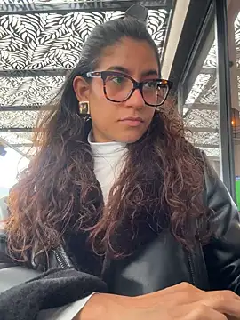 Snapshot of ValeriEvan chatting on 12/01/25, 08:14 ValeriEvan online show from 12/01/25, 08:14