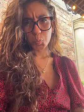 Snapshot of ValeriEvan chatting on 02/13/26, 08:16 ValeriEvan online show from 02/13/26, 08:16