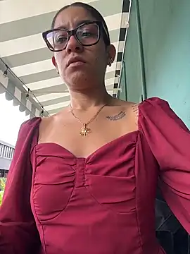 Snapshot of ValeriEvan chatting on 02/22/26, 08:07 ValeriEvan online show from 02/22/26, 08:07