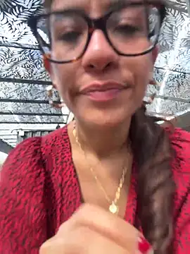 Snapshot of ValeriEvan chatting on 02/26/26, 08:19 ValeriEvan online show from 02/26/26, 08:19