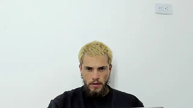 Beard xox online show from 06/20/26, 02:25