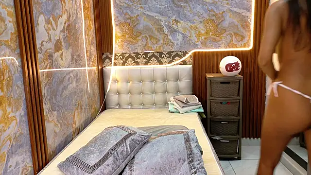  Jessi29  online show from 11/09/25, 09:13