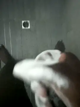 Snapshot of TheeMassageMobileSpa chatting on 11/20/25, 03:56 TheeMassageMobileSpa online show from 11/20/25, 03:56