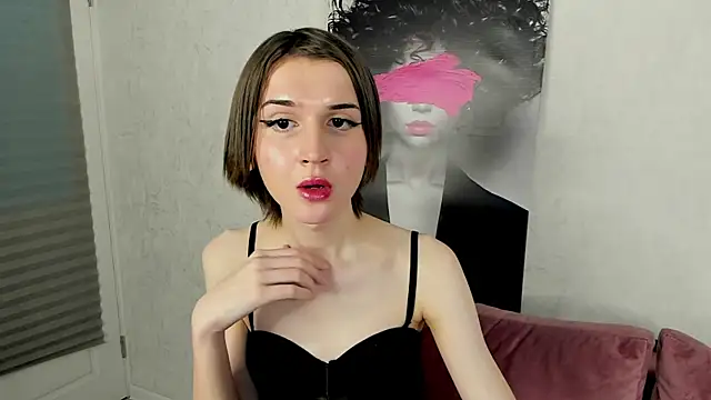 Snapshot of Skinny_Sex_Sissy chatting on 01/06/25, 02:03 Skinny Sex Sissy online show from 01/06/25, 02:03