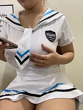 Shirato hana online show from 02/13/25, 01:50