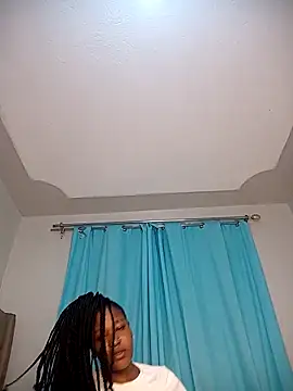 Snapshot of Pretty_tiffany chatting on 03/02/26, 05:08 Pretty tiffany online show from 03/02/26, 05:08