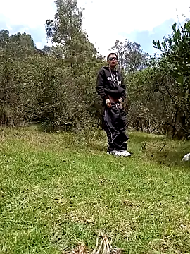 Snapshot of Cuervo_maniaco chatting on 03/21/25, 03:24 Cuervo maniaco online show from 03/21/25, 03:24