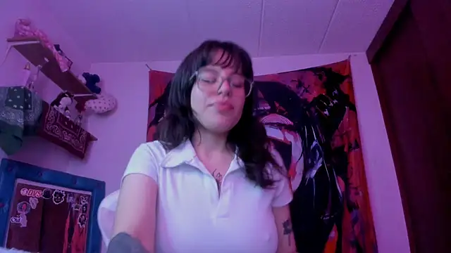 Lucyfx666 online show from 05/15/26, 08:54