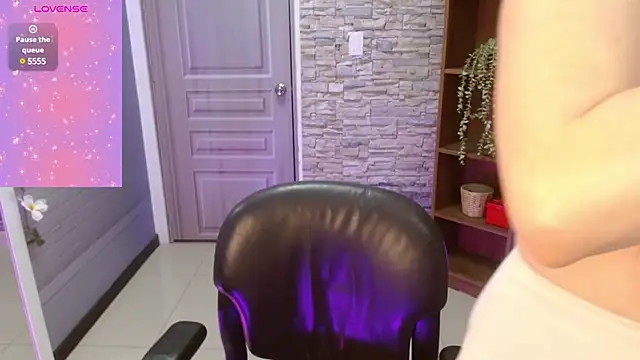 Manuela bela online show from 02/07/25, 11:23