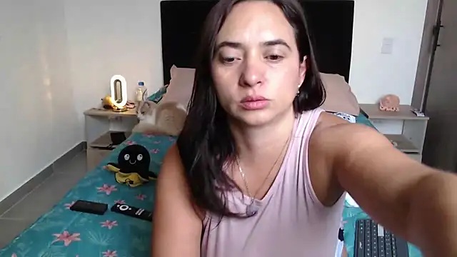 Snapshot of TatianaMonteross chatting on 04/20/26, 12:30 TatianaMonteross online show from 04/20/26, 12:30