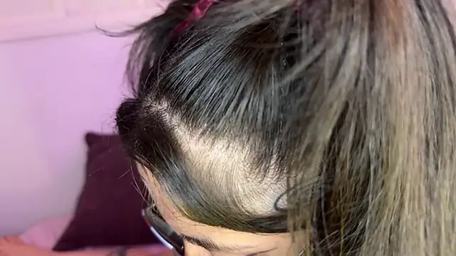 Snapshot of Mizztikaa chatting on 02/10/26, 05:28 Mizztikaa online show from 02/10/26, 05:28