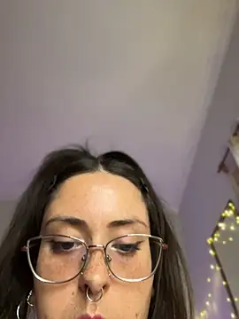 Mizztikaa online show from 05/02/26, 06:57