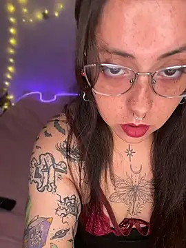 Mizztikaa online show from 05/07/26, 06:35
