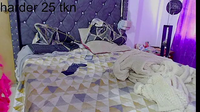 Snapshot of leoytessa_10 chatting on 03/05/25, 05:50 leoytessa 10 online show from 03/05/25, 05:50