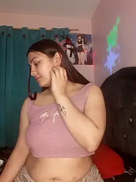 Snapshot of Nahiara_velez chatting on 12/06/24, 04:25 Nahiara velez online show from 12/06/24, 04:25