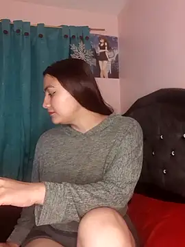 Snapshot of Nahiara_velez chatting on 02/05/25, 10:33 Nahiara velez online show from 02/05/25, 10:33