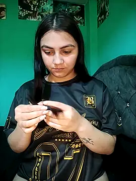 Nahiara velez online show from 05/06/26, 10:59