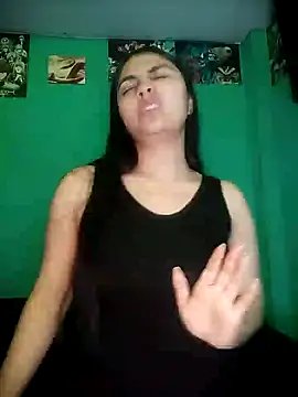 Snapshot of Nahiara_velez chatting on 06/26/26, 11:31 Nahiara velez online show from 06/26/26, 11:31