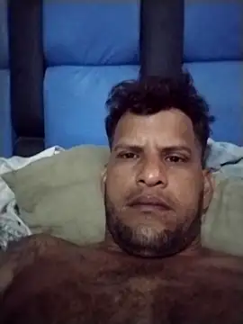 Snapshot of raseccv chatting on 09/10/25, 12:05 raseccv online show from 09/10/25, 12:05