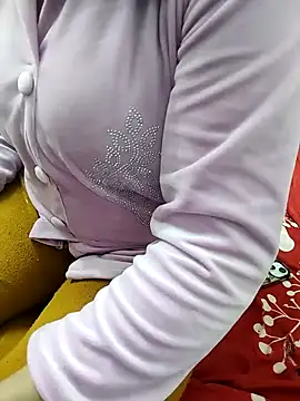 Snapshot of Diya_Chopra chatting on 12/19/24, 11:50 Diya Chopra online show from 12/19/24, 11:50