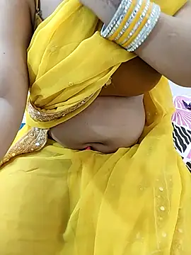 Snapshot of Diya_Chopra chatting on 03/04/25, 10:24 Diya Chopra online show from 03/04/25, 10:24